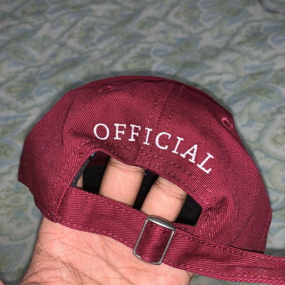 Official Red Hat - Picture 2 of 5